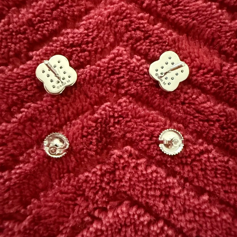 Moissanite Clover Earrings NEW in Sterling Silver with Box - Picture 3 of 6